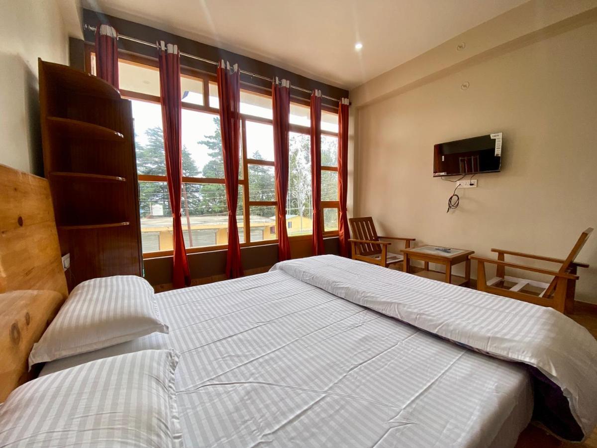 Hotel Mansarovar Inn Munsyari Bagian luar foto