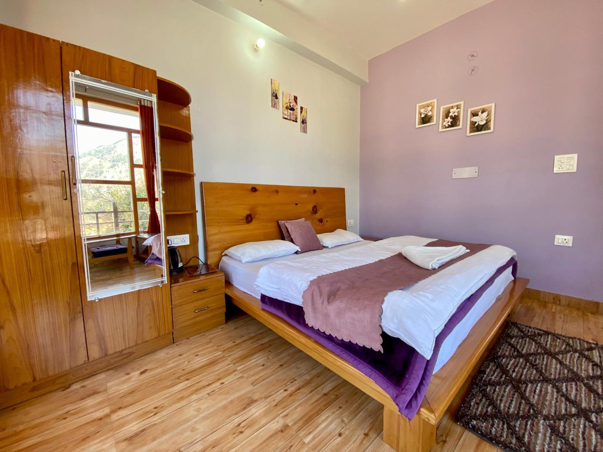 Hotel Mansarovar Inn Munsyari Bagian luar foto