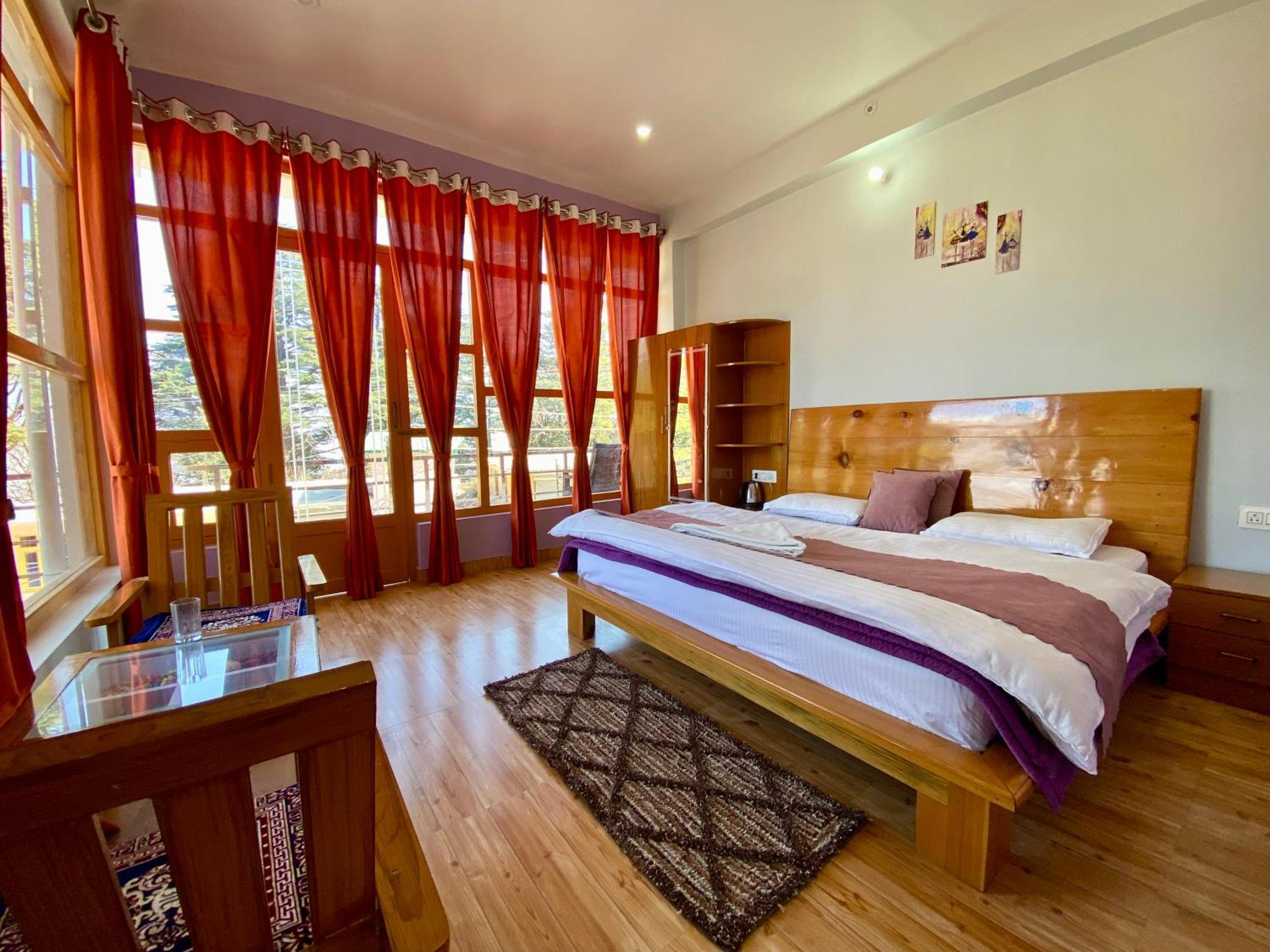 Hotel Mansarovar Inn Munsyari Bagian luar foto